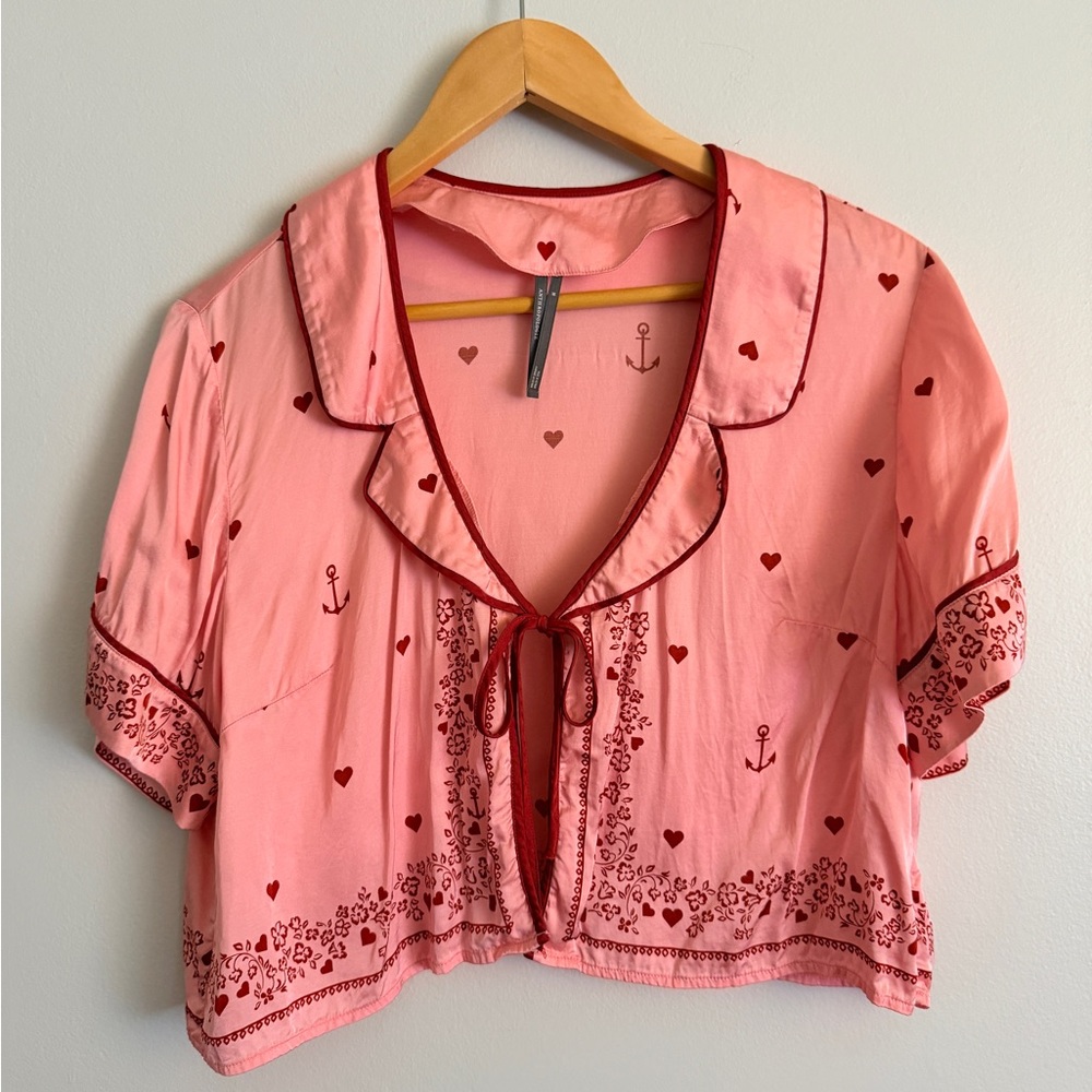 Anthropologie Pink Tie-Front Short Sleeve Blouse with Red Accent